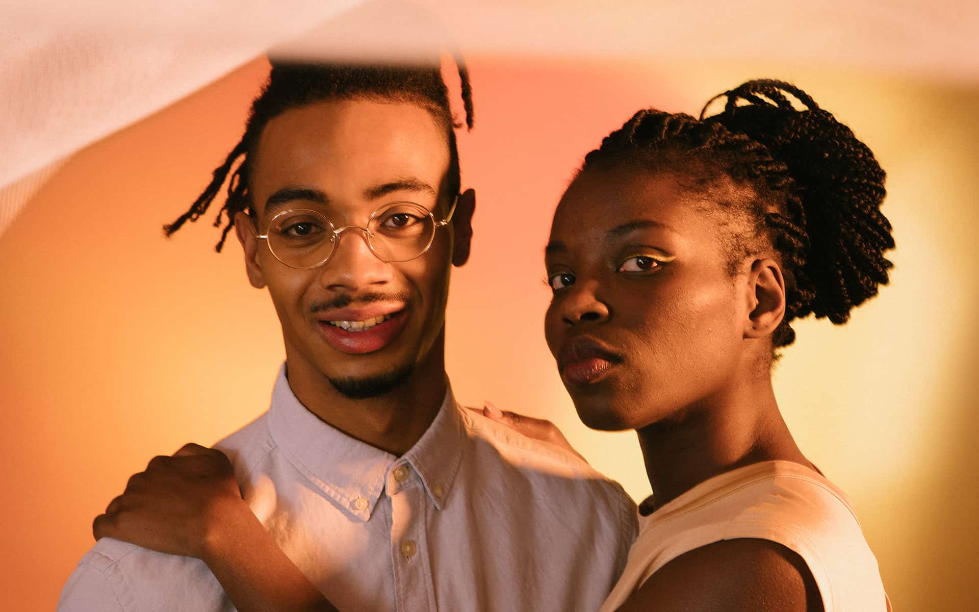 Happy couple, white veil